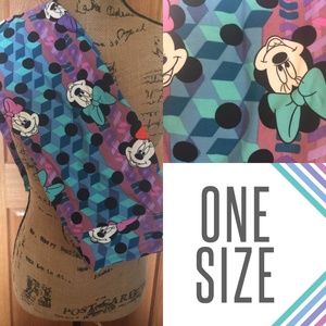 Lularoe Minnie Mouse leggings one size